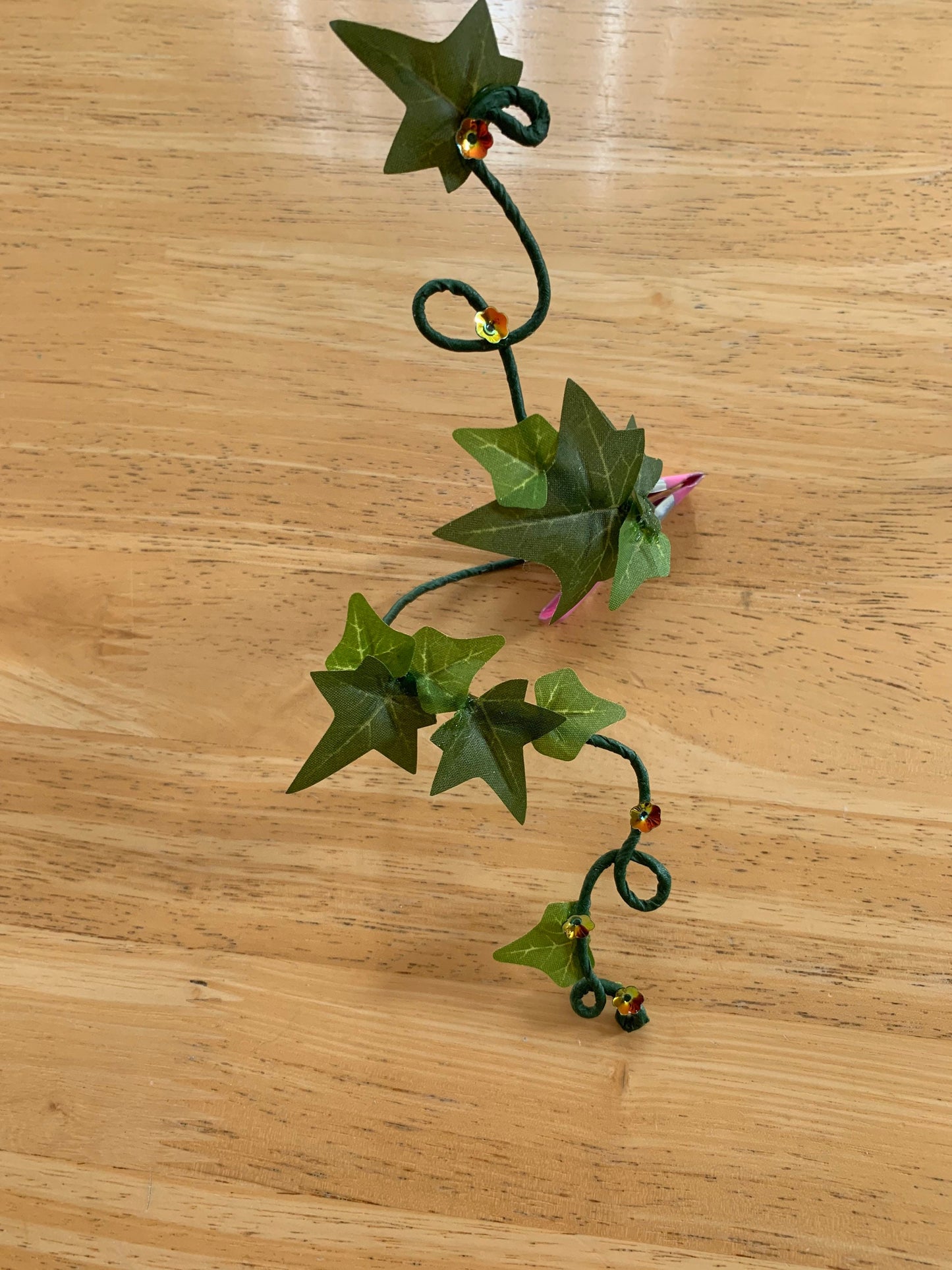 Poison Ivy bracelet , Green Ivy wristband, Woodland forest fairy Wrap, Great for Brides or Renaissance Fair!