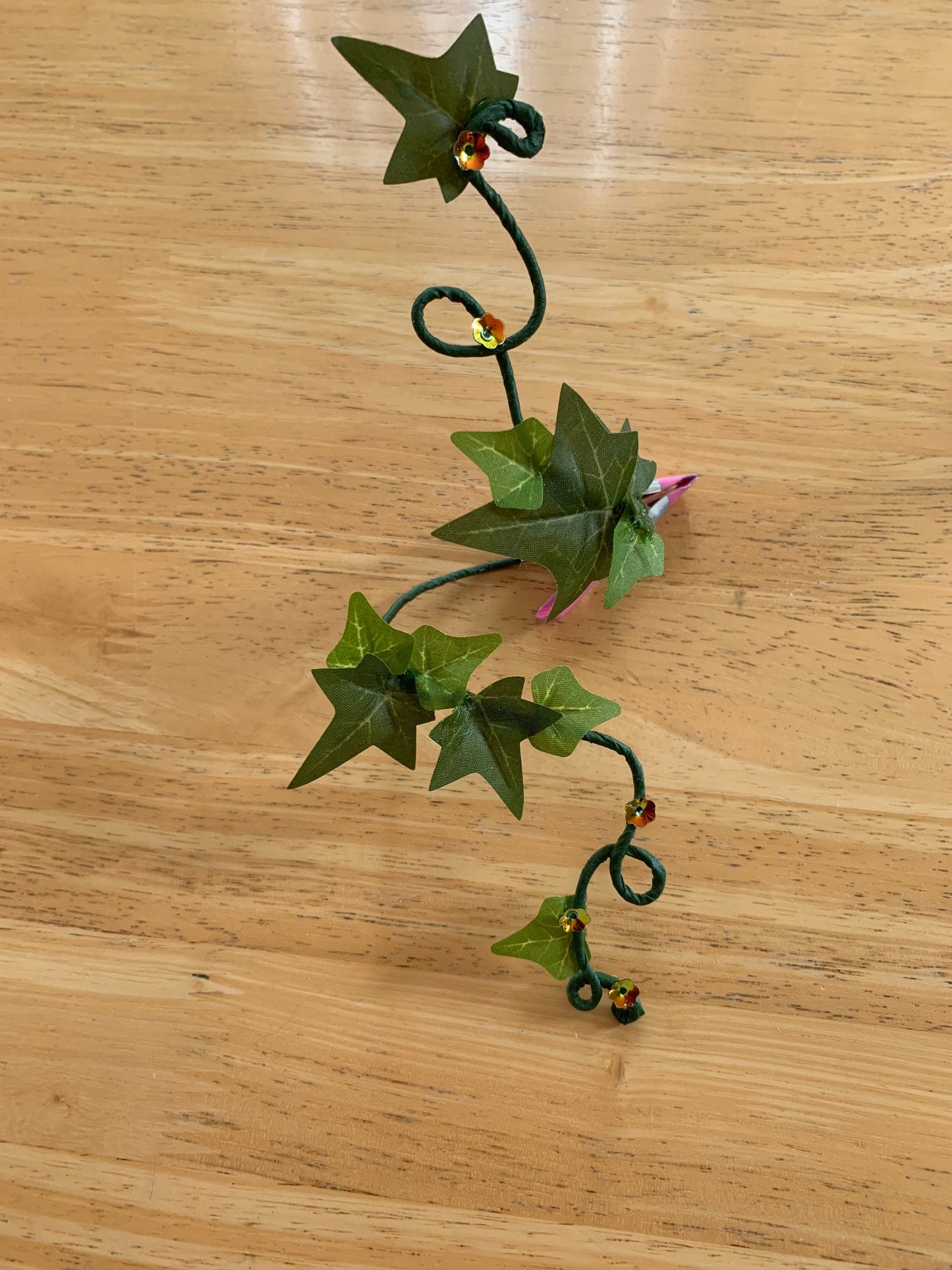 Poison Ivy bracelet , Green Ivy wristband, Woodland forest fairy Wrap, Great for Brides or Renaissance Fair!