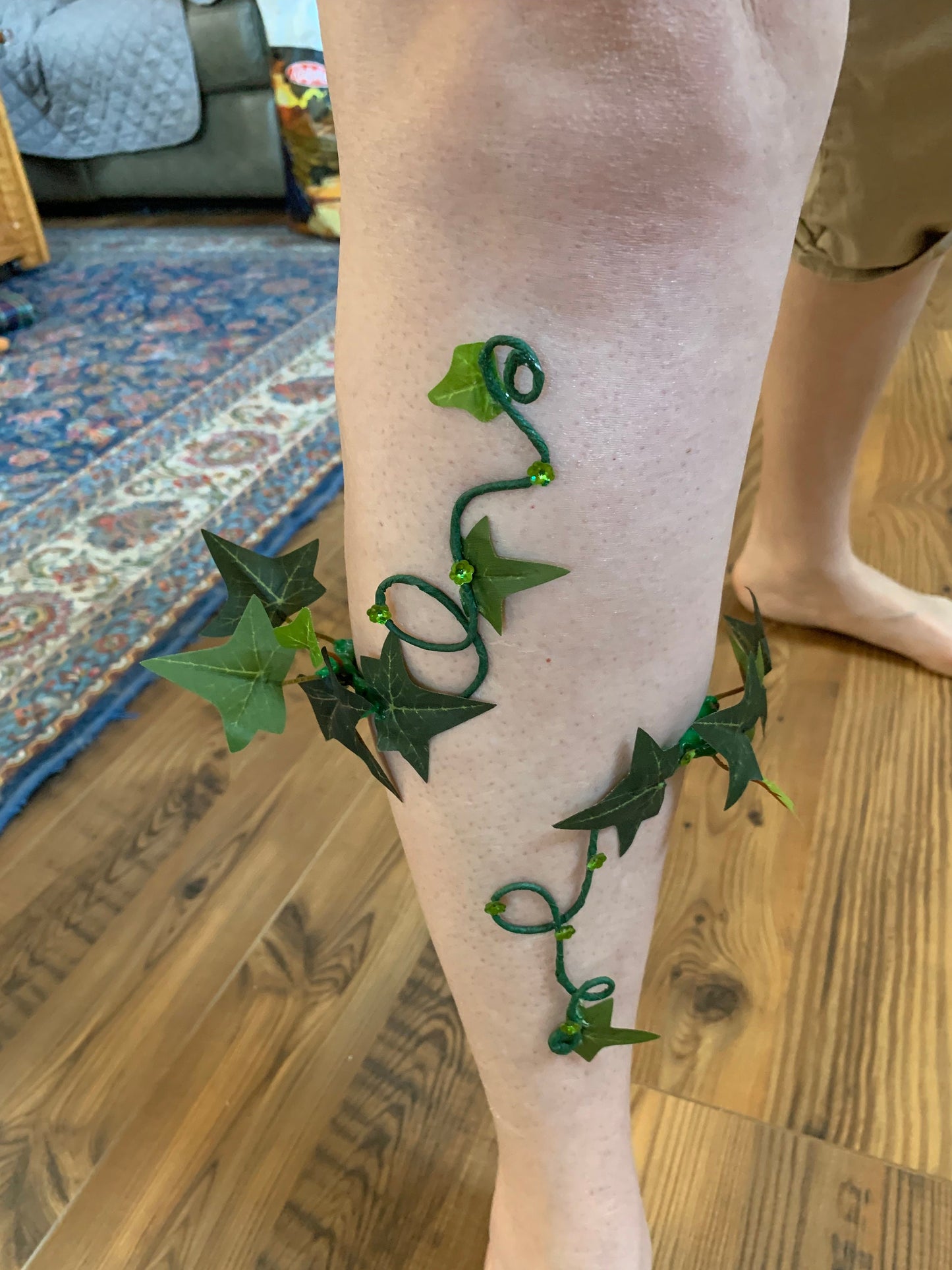 Poison Ivy shin cuff , Green Ivy shinwrap, Woodland forest fairy Wrap, Great for Brides!