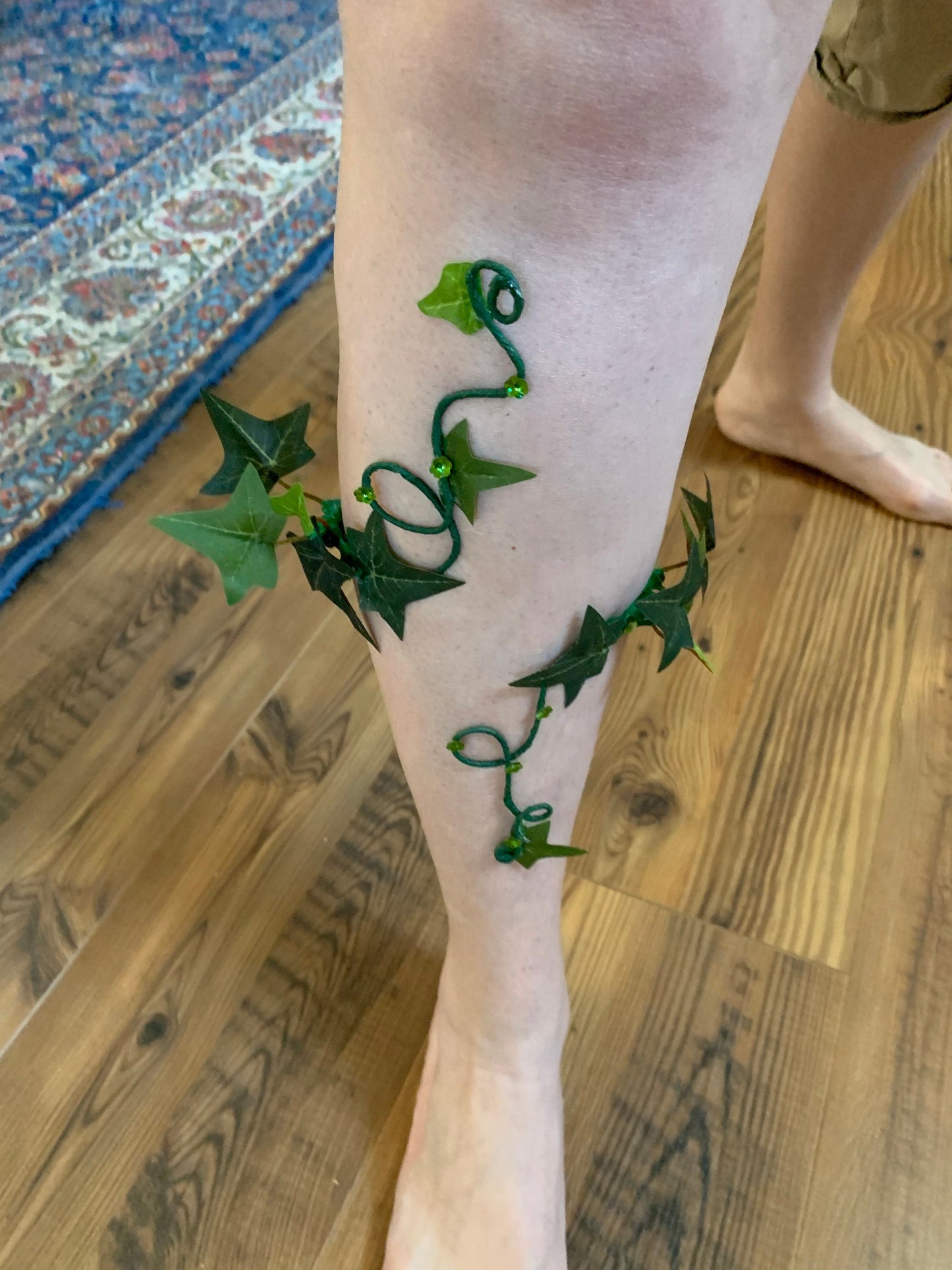Poison Ivy shin cuff , Green Ivy shinwrap, Woodland forest fairy Wrap, Great for Brides!