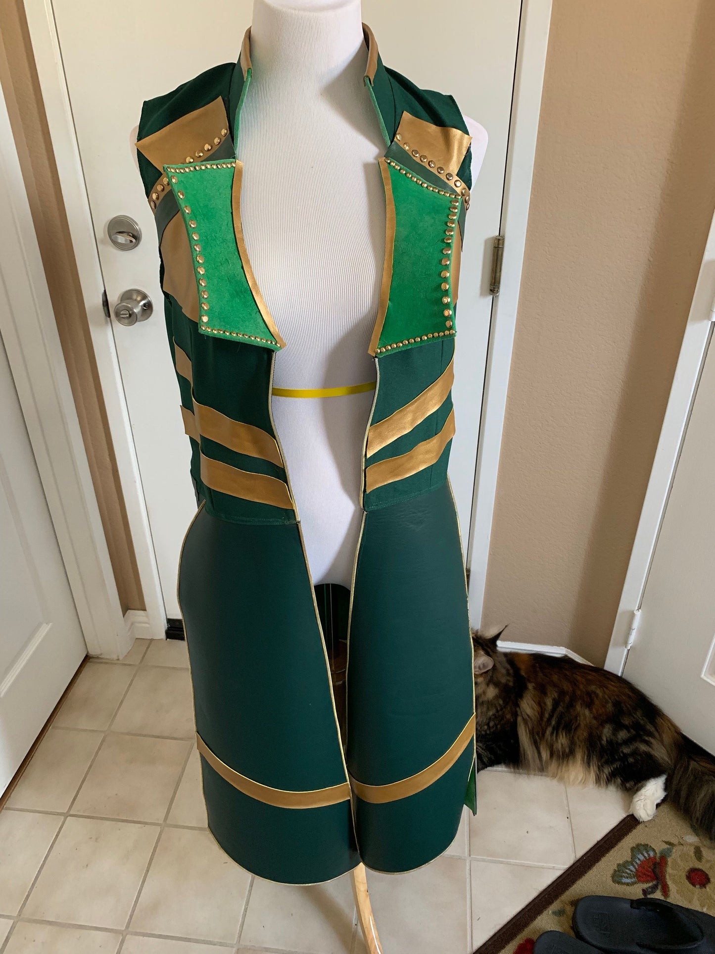 Lady Loki Costume Based of Marvel avengersLoki