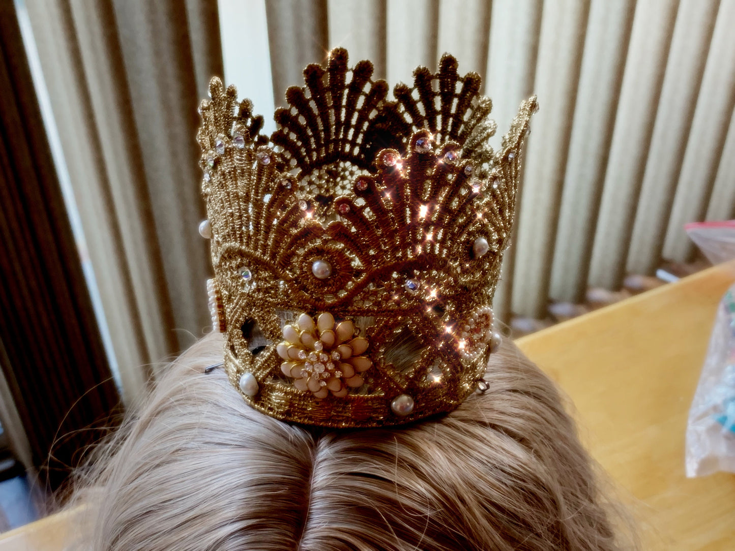 Bling up crown, tiara, full of crystal!