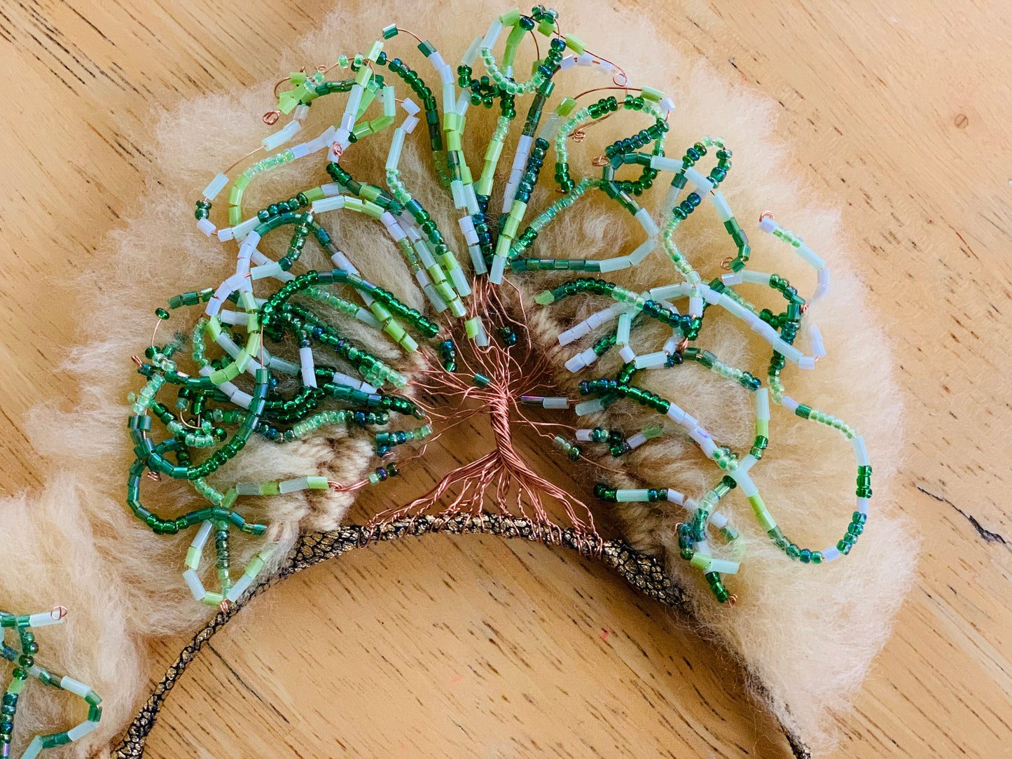 Tree of life cat ears. Wire trees in a cat ear. Wire art.