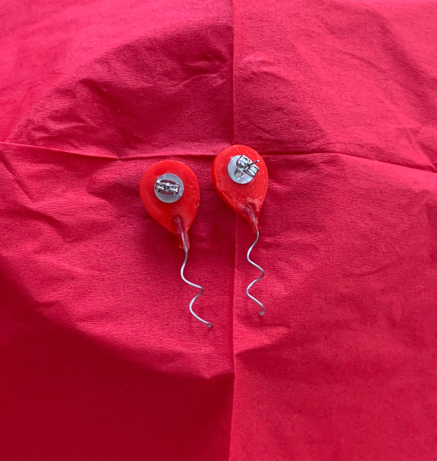 Red Ballon Earrings! It! Pennywise earrings! Wire string